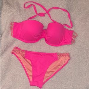 *HoT PinK* VS Swimsuit!